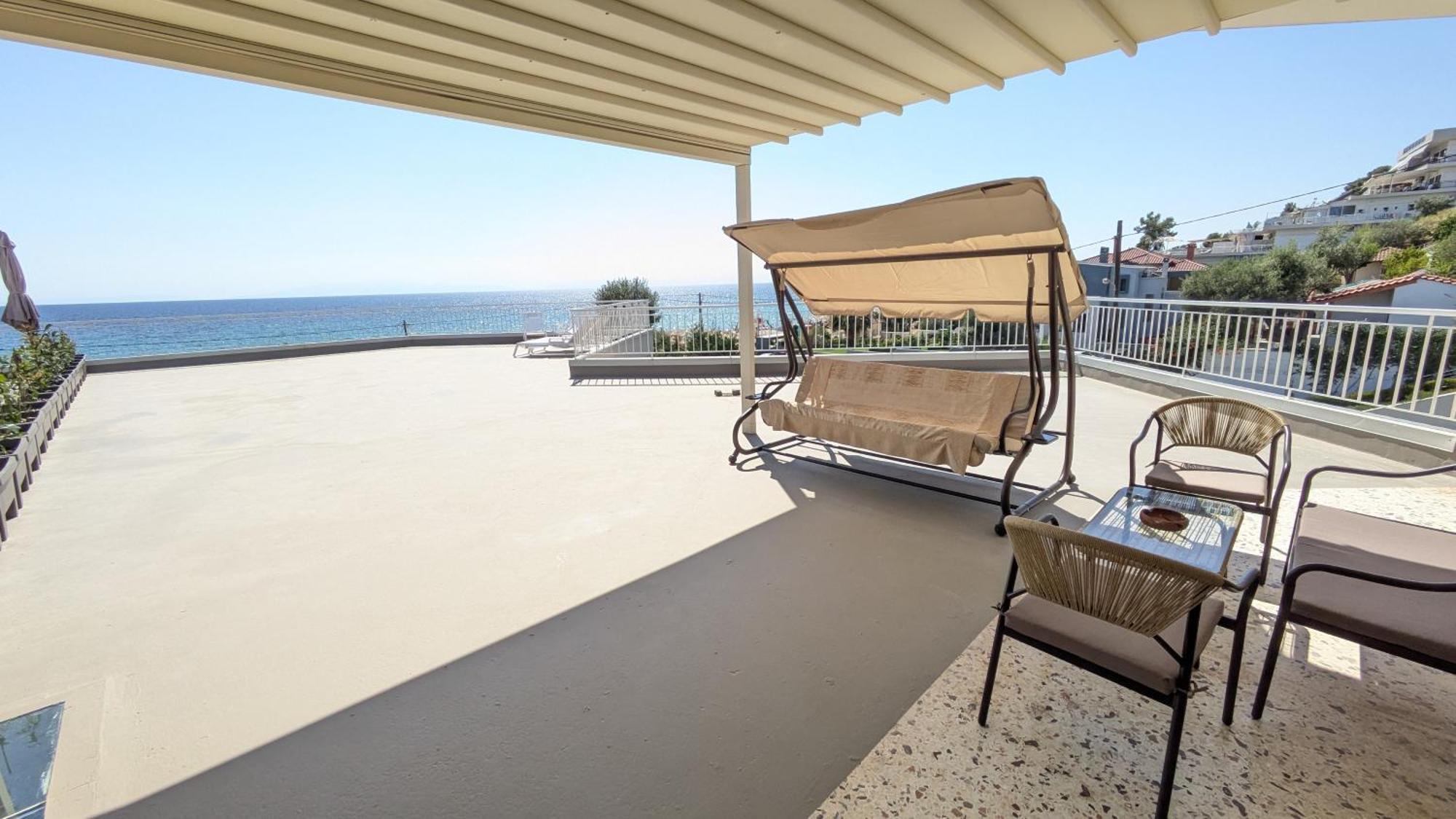 Beachfront Apartment Nea Moudania Exterior foto